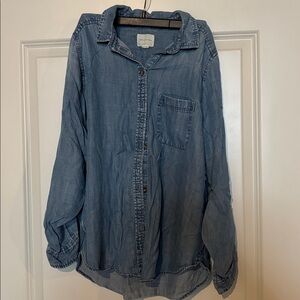 American Eagle Outfitters Light Blue Denim Shirt